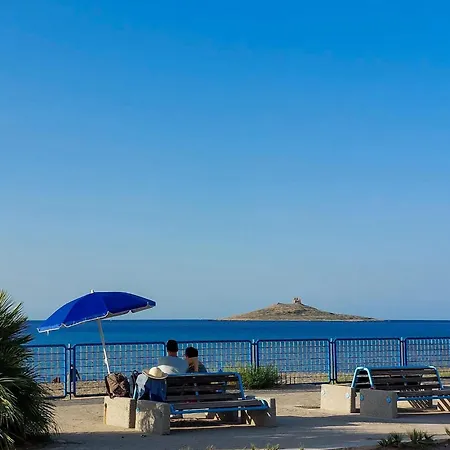 Il Cortile Isola